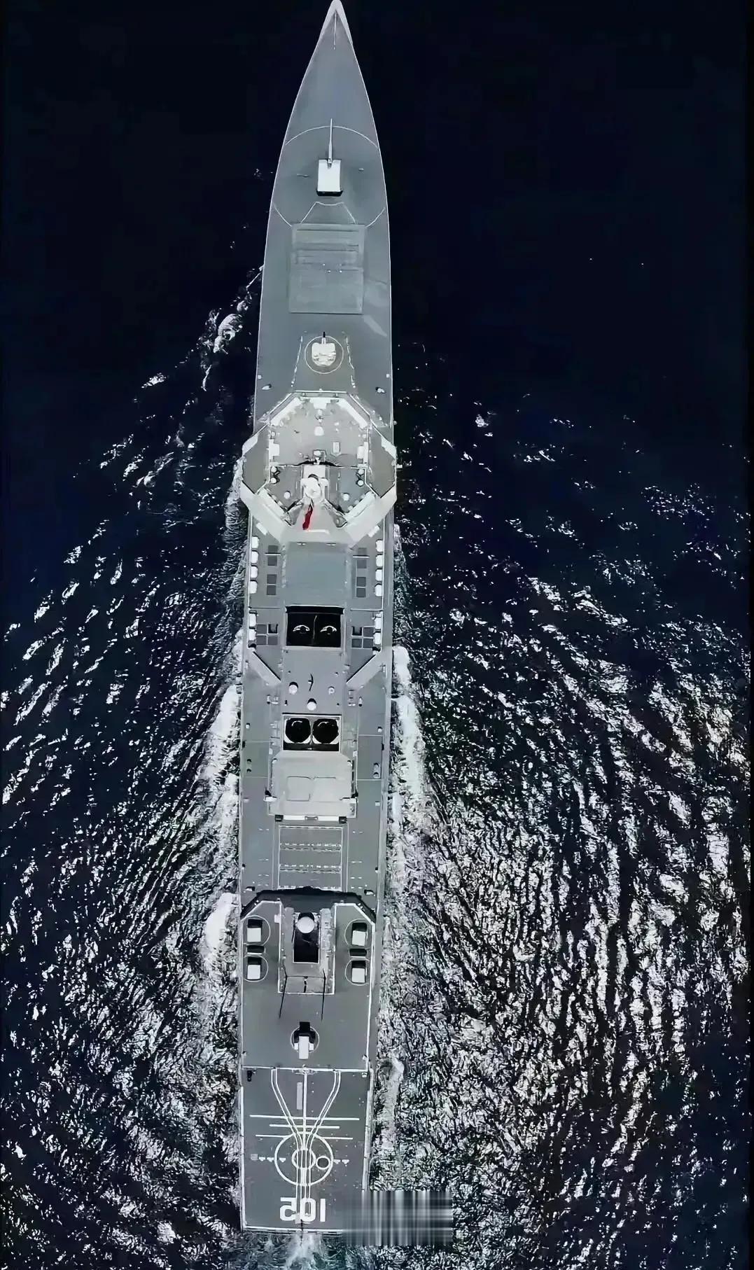 中俄联合舰队进入阿拉斯加海域，美如临大敌！

据美国《华尔街日报》8月5日报道，