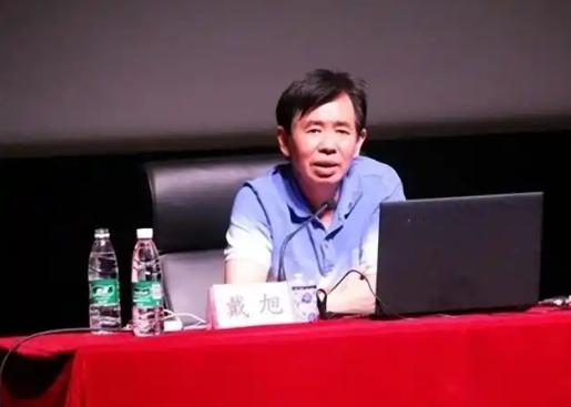 外敌为何频频上门试探？戴旭一句话点破要害：不是对手太强，而是我们的红线不够“带电