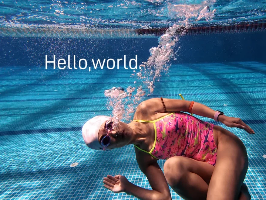 代表女程序员👩‍💻向世界say hello world