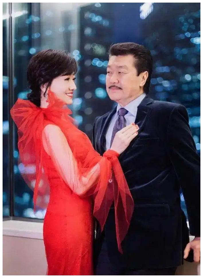 赵雅芝63岁仍被前夫指责：婚内越界毁了两段婚姻💔
前夫爆料她两次婚姻破裂均因与
