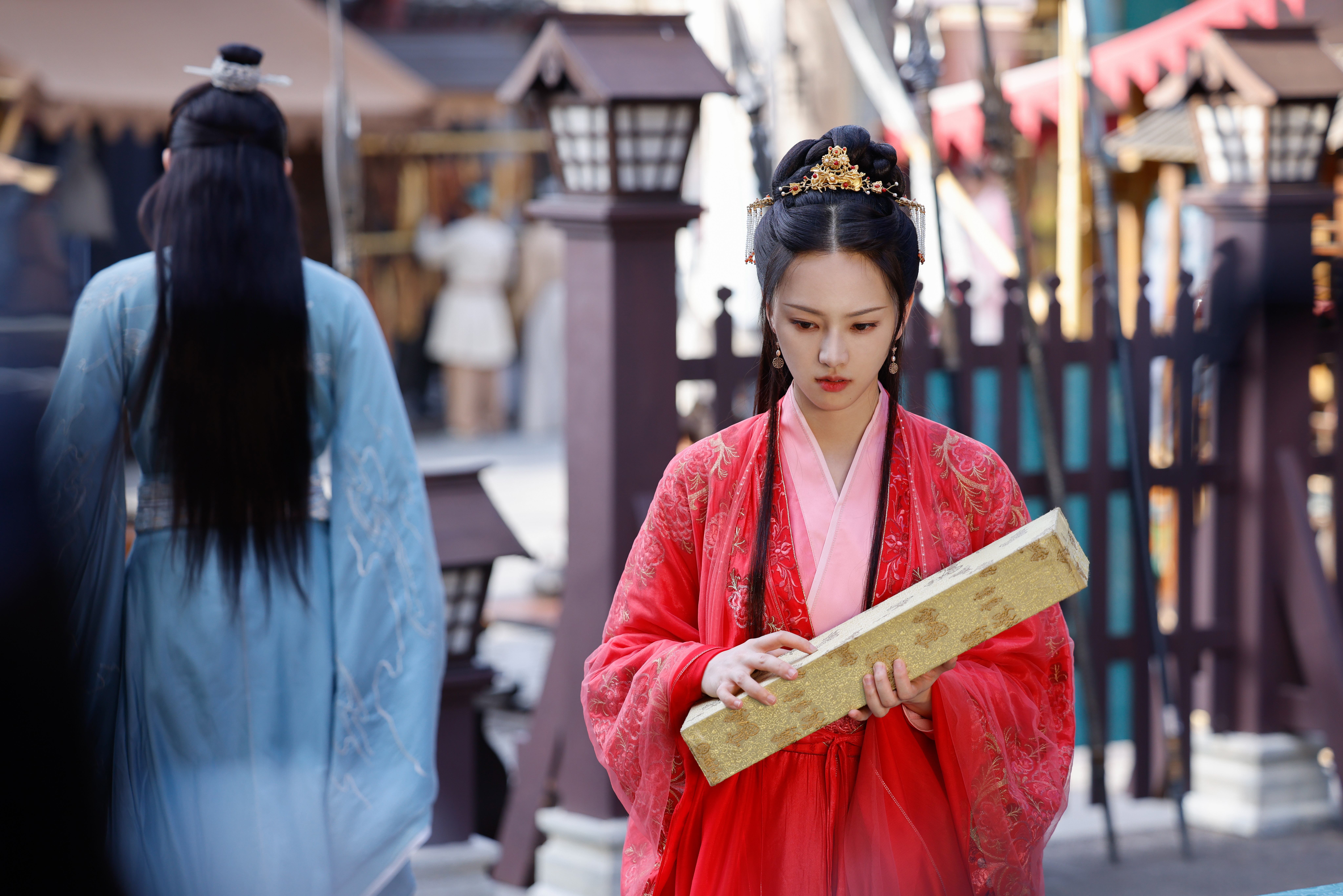 #黄灿灿[超话]##黄灿灿长相思##长相思# 明天又不更新了 ！！ ​​​