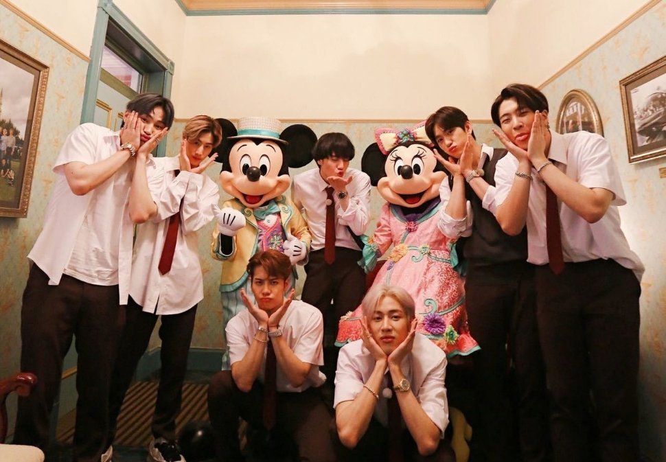 GOT7随舞2025  等等姐 攒钱看你们巡演[泪][泪]大学开始粉的搞 基又帅