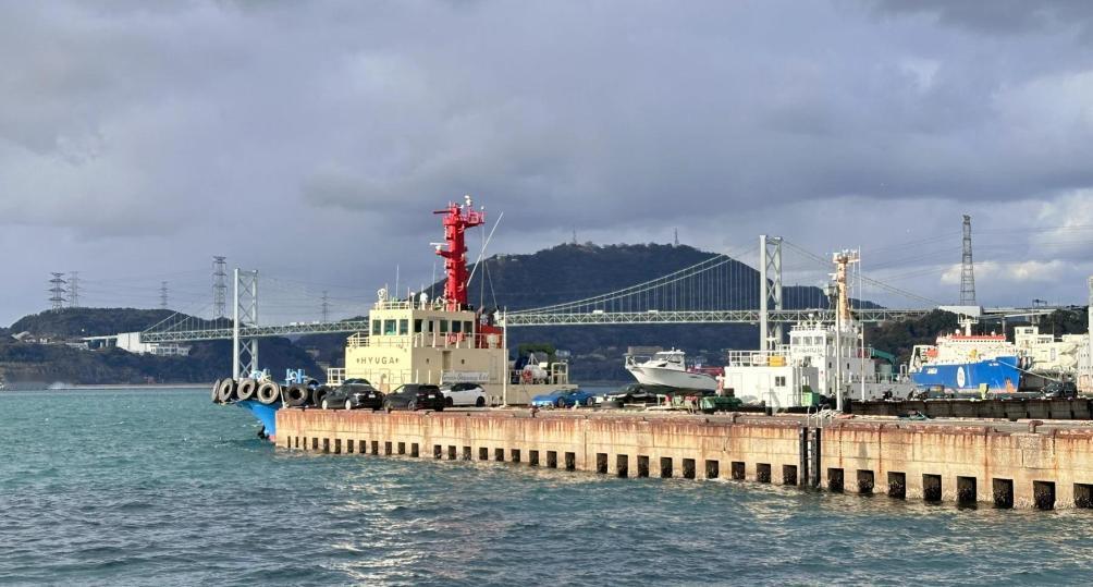 既然不想让中国军队登陆，那就永远别指望有一艘油轮能靠岸！日本似乎忘了自己是一个资