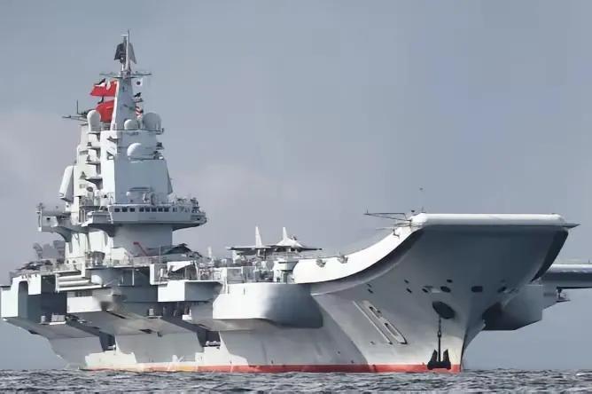 东大这两年造完航母发现不对味了，自己的无人机、无人艇、空间武器、超高音速导弹，基