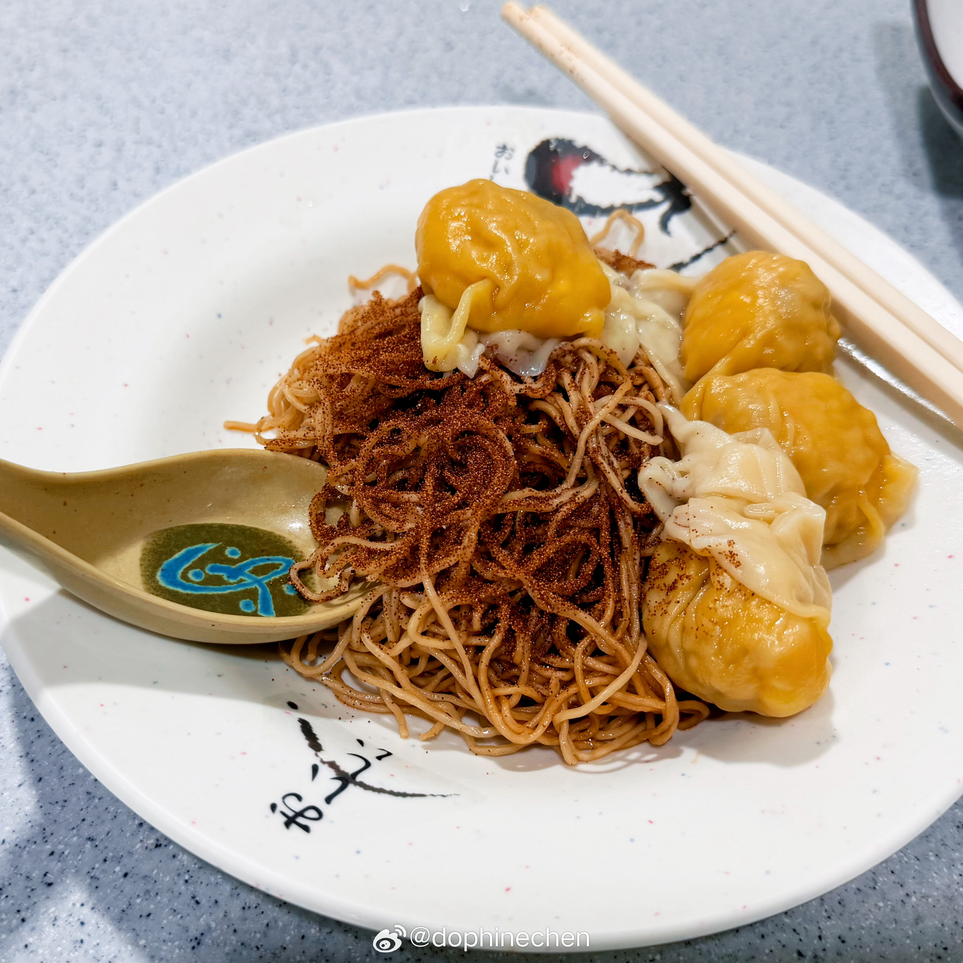 追星和美食都不可辜负再大的事儿也要吃饱了再干