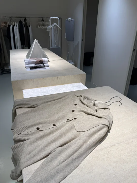 自贡华商！新开的小众服装店🛍️！审美绝了！