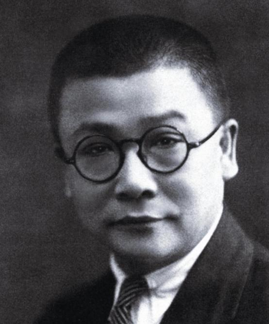 李克农是我国杰出的“红色特工”，在他的战场上，没有硝烟，但一个不小心，丢命的便是