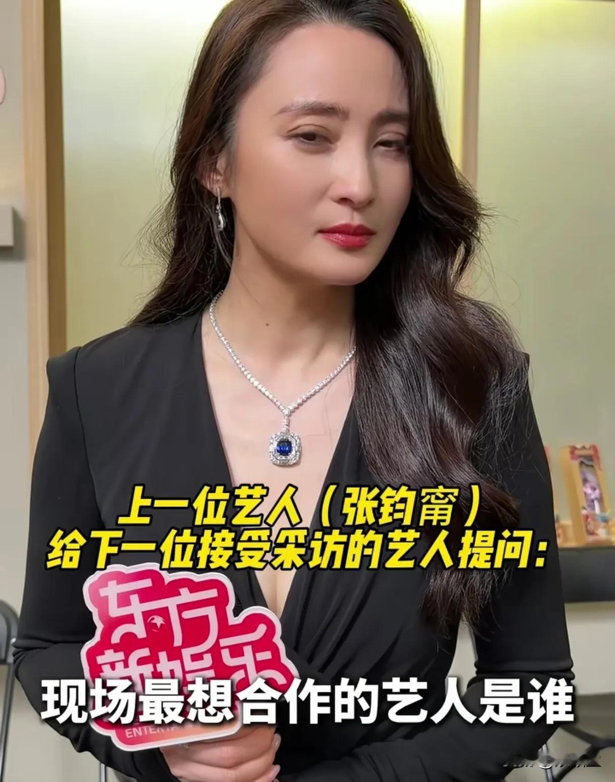 夫妻感情好不好？都在采访细节中体现出来了！
蒋勤勤在接受采访的时候，记者问到陈建