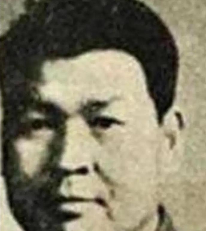 1972 年 5 月 18 日凌晨，原 63 军副军长余洪信在军部大院持枪行凶，