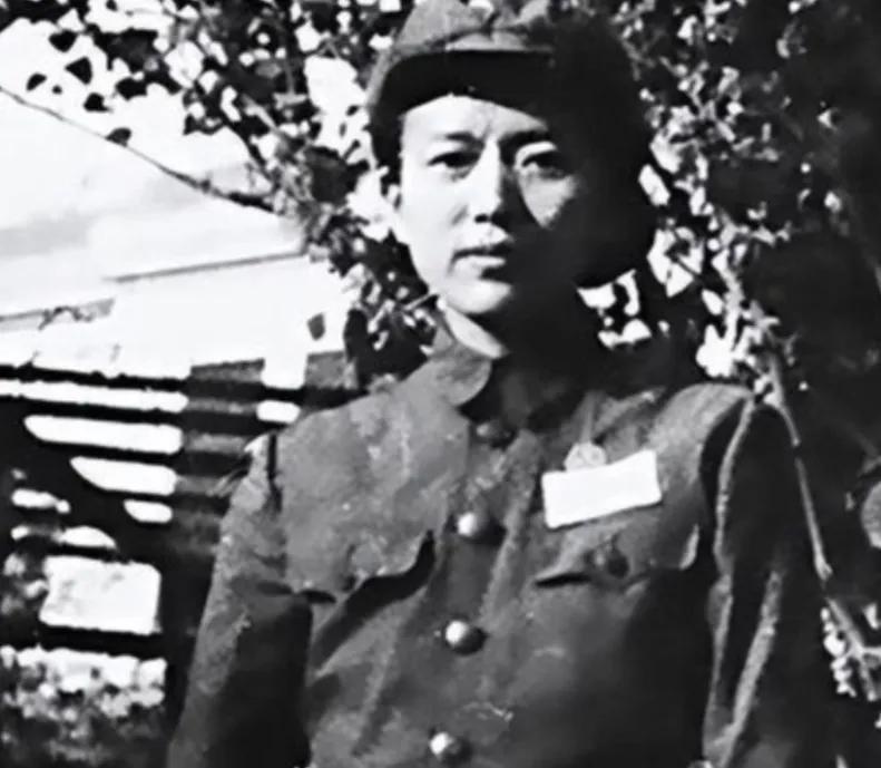 1943年，日军识破新四军女特工，却没有严刑逼供，还好吃好喝的招待着，最后竟将人