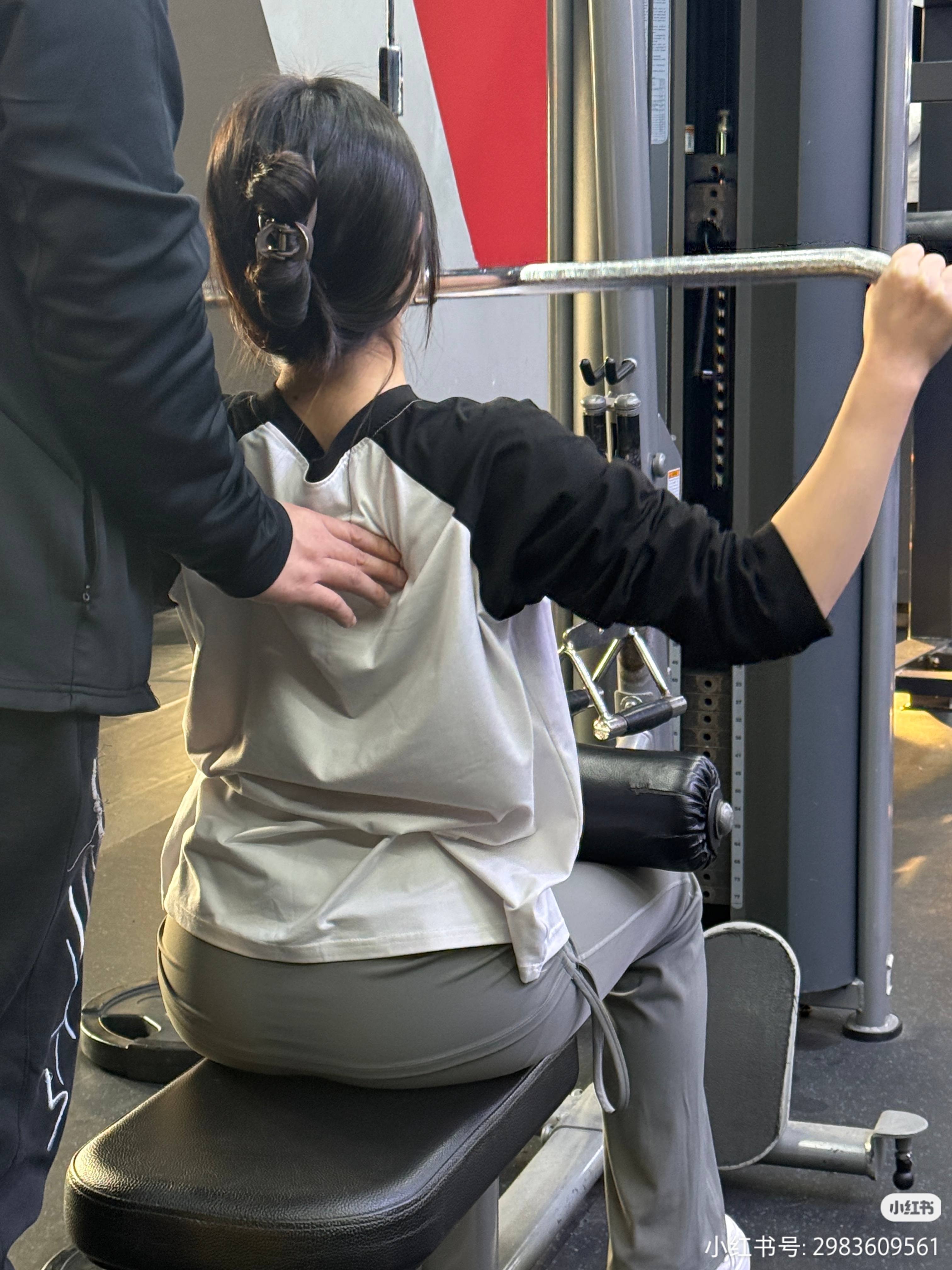 人类对健身房器械开发不足百分之一  每次去健身房，就盯着那几台跑步机、椭圆机，角