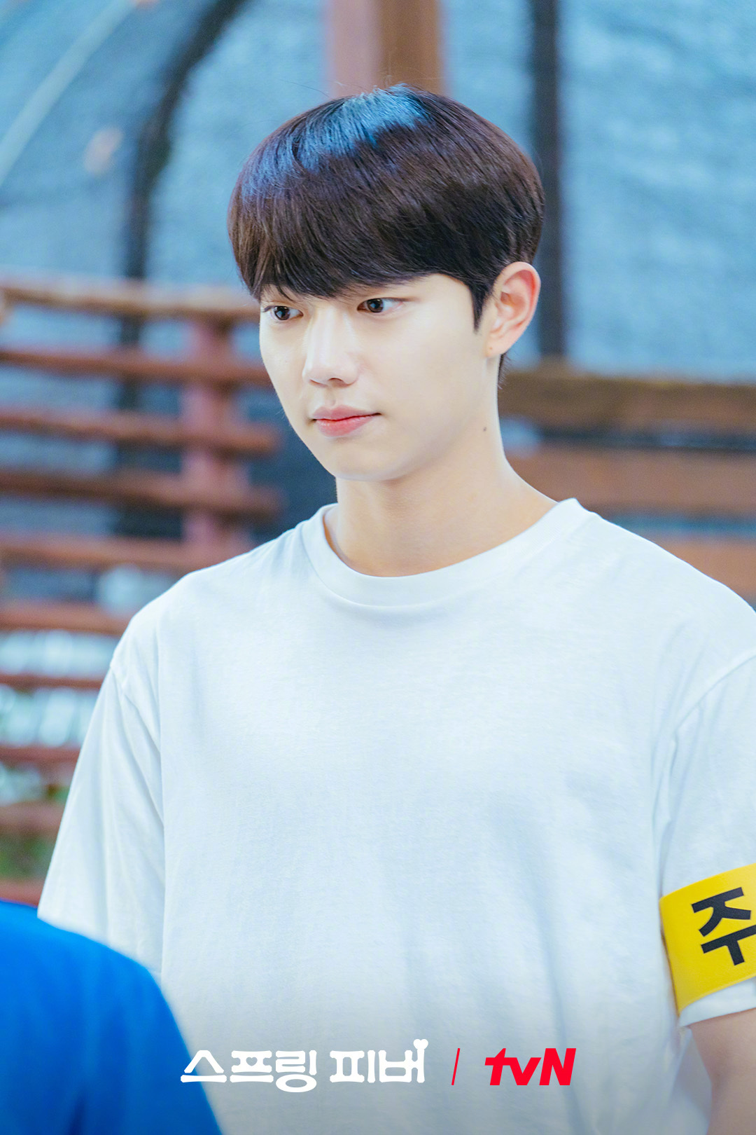 tvN新月火剧Spring Fever 公开赵俊荣李在仁 剧照。该剧改编自同名小