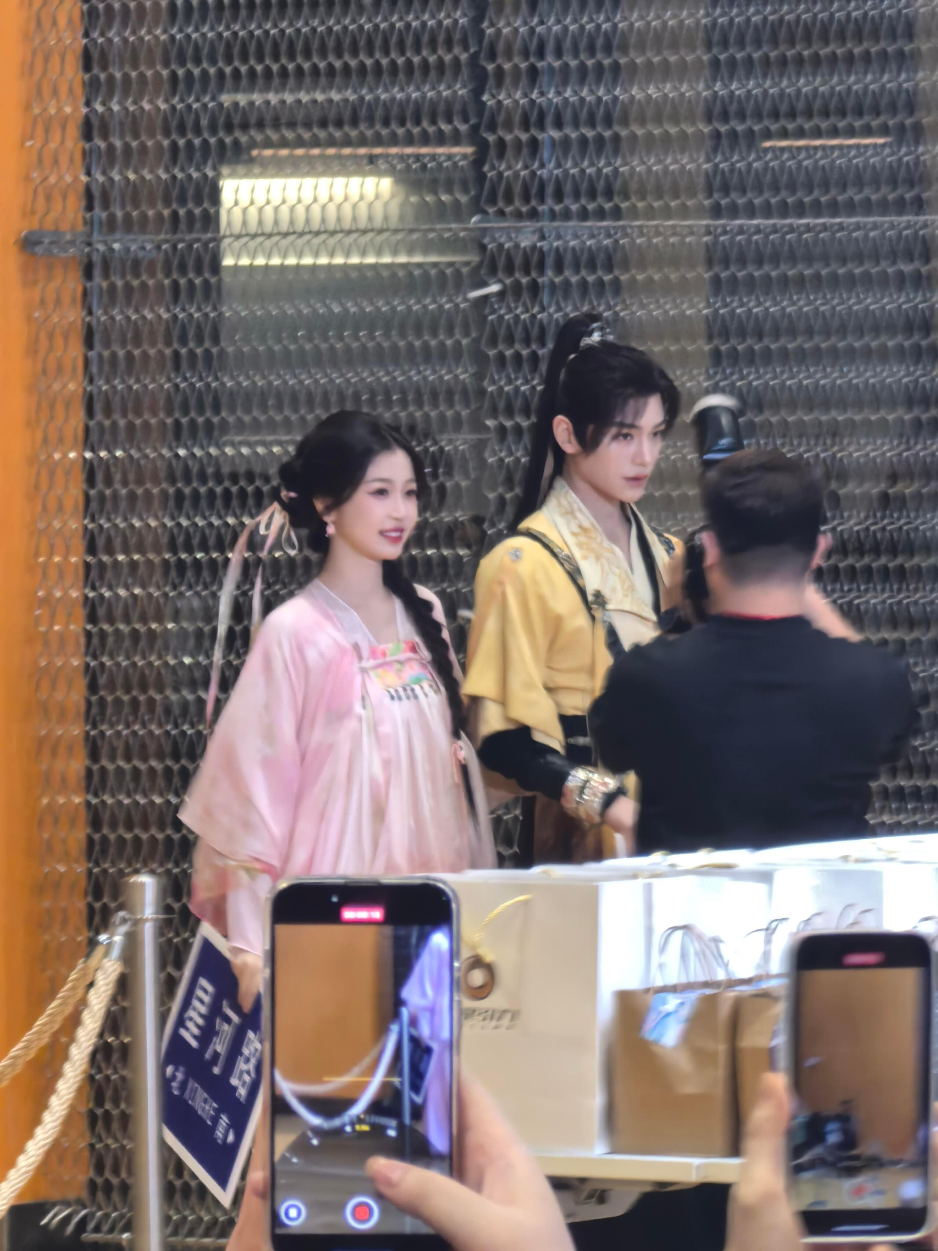 就这样存满十八宫格妙妙声声 ​​​