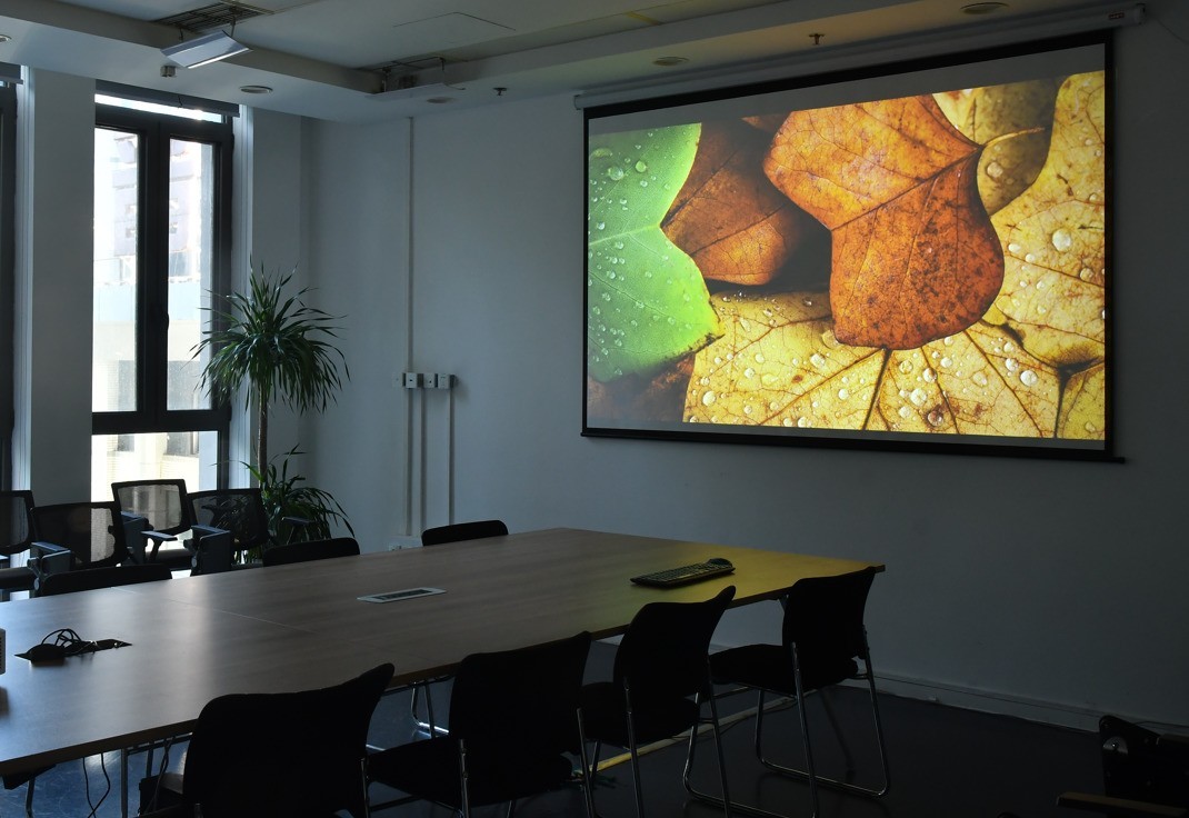 高亮/長效/易維護 優派LSD400W激光投影機評測