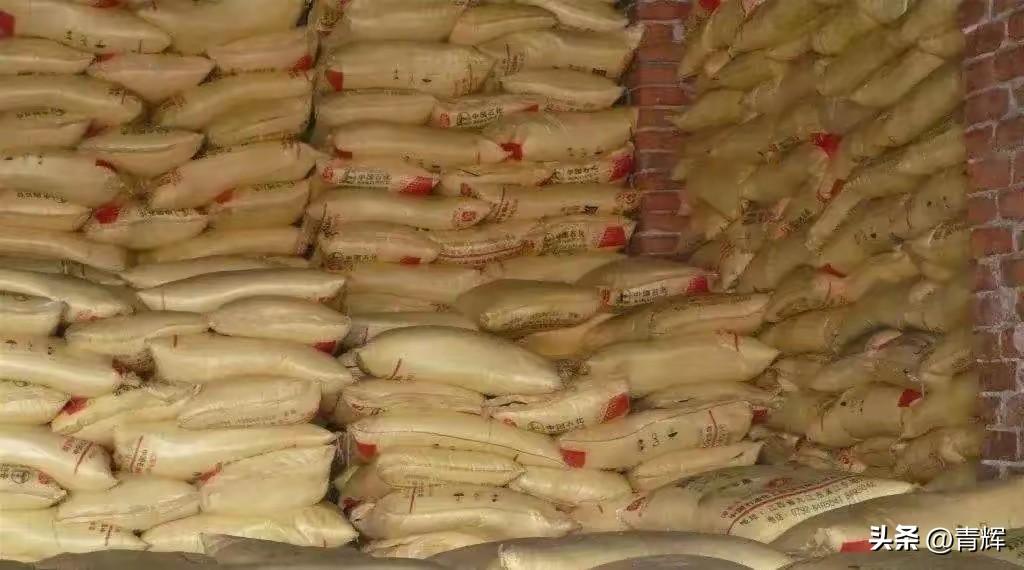 刚同意给化肥就强闯黄岩岛，菲律宾就是这样感谢中国的？
3月17号菲律宾方面声称已