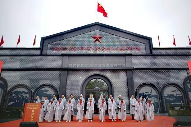 赓续红色血脉传承两路精神 乌兰莫河青藏驼队陈列馆揭牌仪式在青海省乌兰县举行 7月