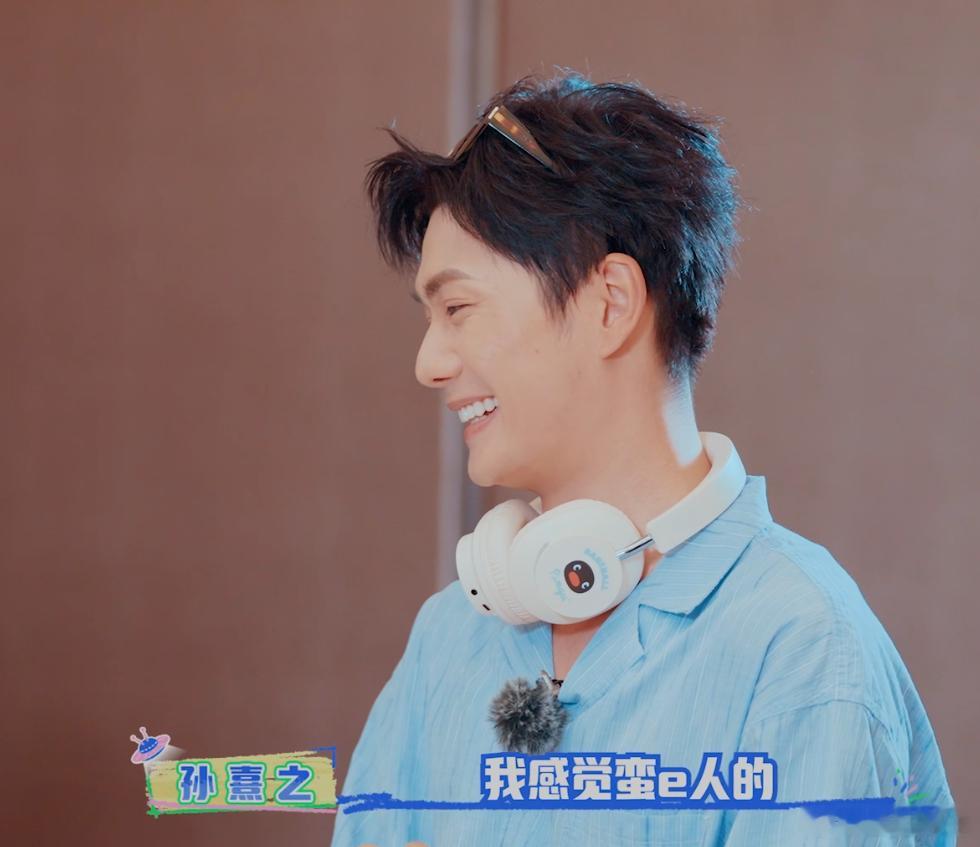 宇宙帮帮忙选店长这段真的刷新观感，张颜齐和孙熹之全程没有半点争抢，一个诚恳劝对方