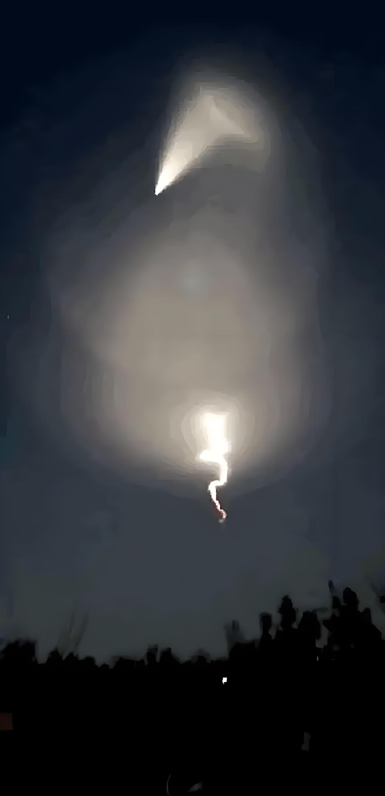 山东天空被击落的不明飞行物体，不要去深挖，没有任何意义。

被击落的不明物体，即