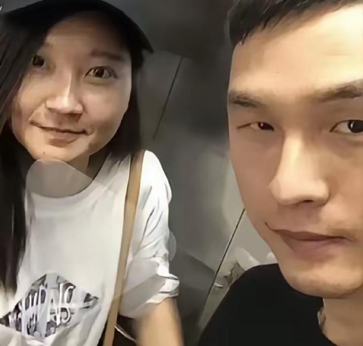 这个俞某男，右眼神阴险毒辣，左眼神坚定无比，王暖暖作为商业老板，却不懂看人，太吃