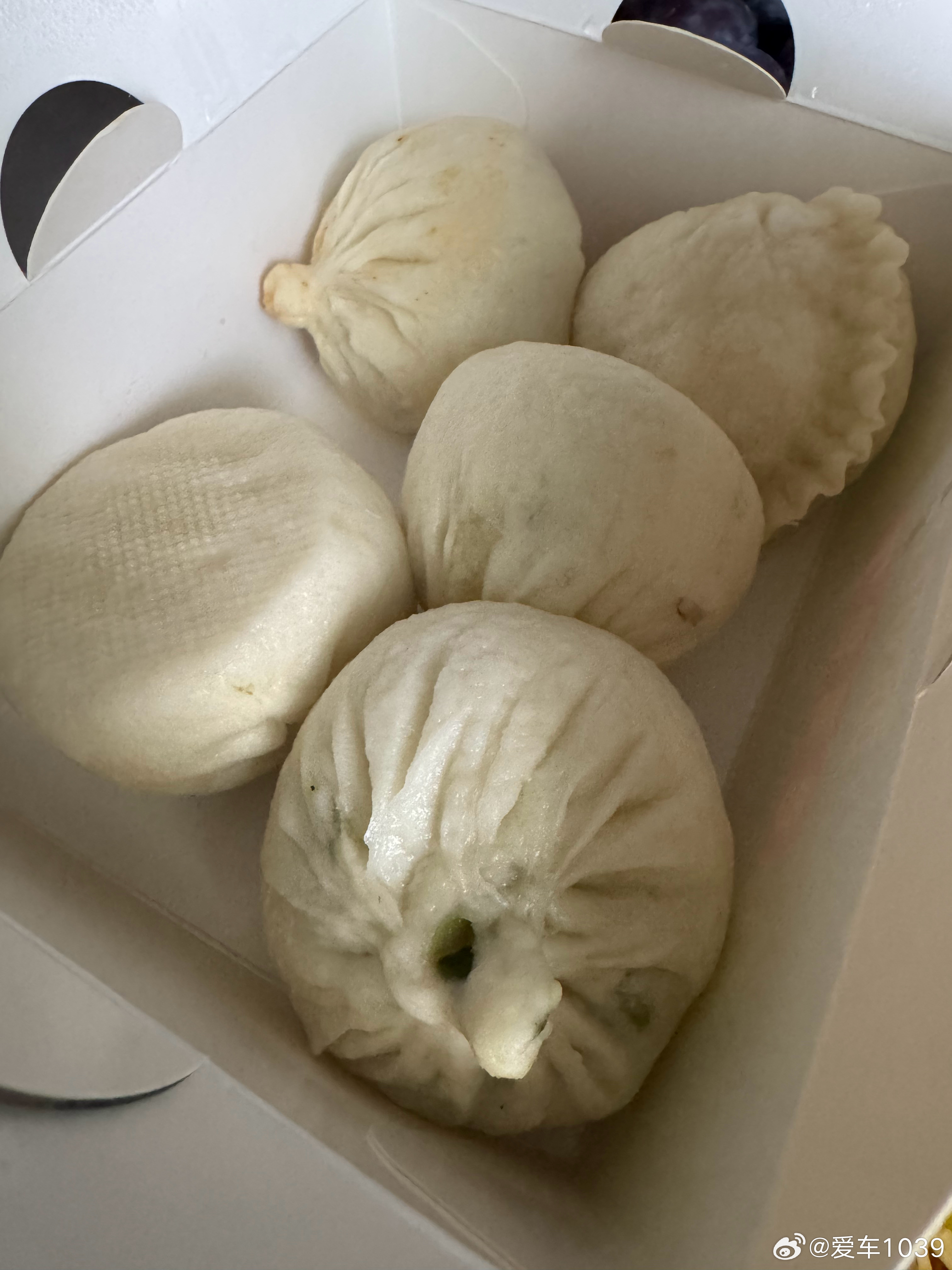 每日一餐分享 包子​​​
