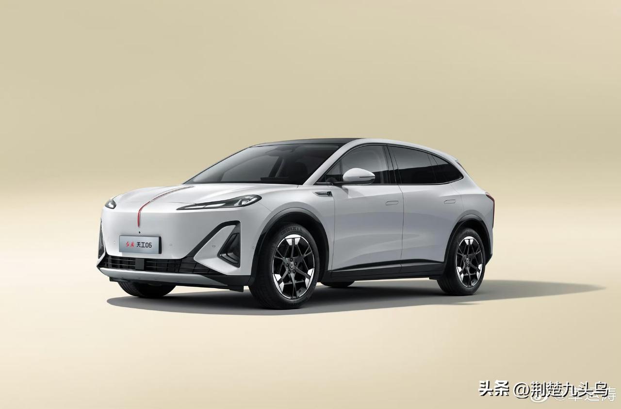 红旗天工给孙颖莎庆生这波太戳心！回顾这段冠军与国车的牵手，真的越品越合拍！ 天工