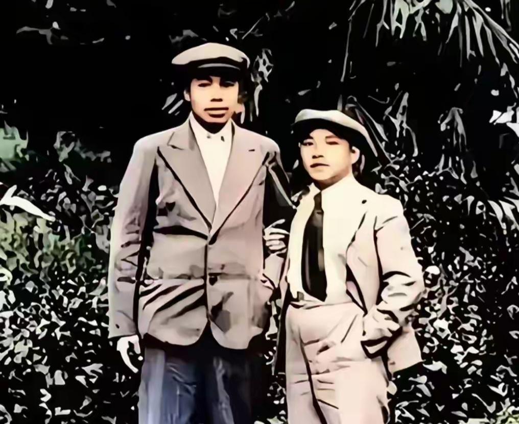 王铎：毛泽民与岸英的一张珍贵照片