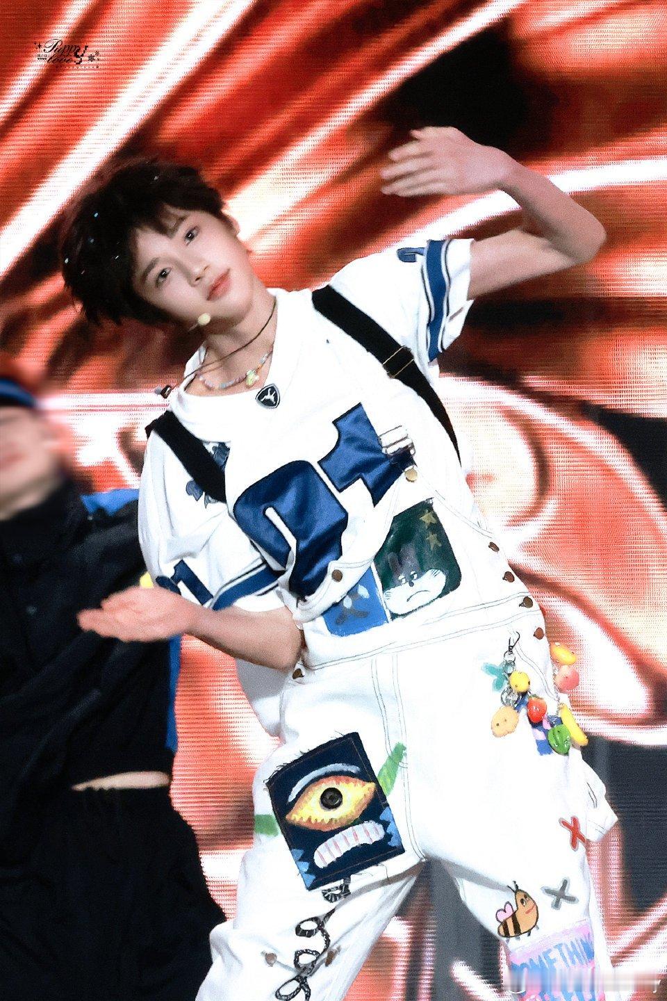 魏子宸小质感魏子宸舞台型人格 宝子们，这位是11年的TF家族四代练习生魏子宸，舞