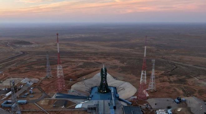 曝莫斯科大范围断网！俄罗斯唯一载人航天平台毁坏

来源:作家项鹏飞

俄罗斯的城