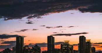 这所学校不是那种普通的大学，它是首都人民警察的摇篮，由北京市人民政府举办、北京市