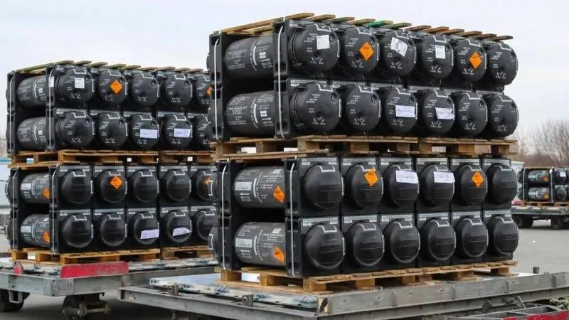 美国媒体：华盛顿将向乌克兰提供第一批以“节省”资金为基础的军事援助 美国准备向乌