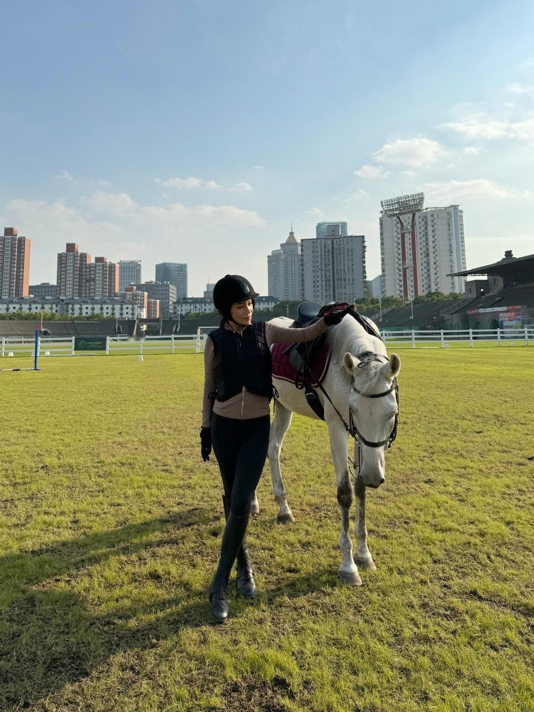 天气超好[笑哈哈]  