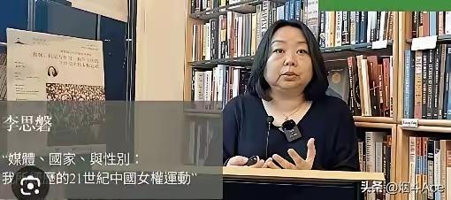 这人是干嘛的，这样评价张雪峰，人民群众又不傻，都是自发的送张雪峰一程，蹭流量也不