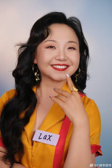 李嘉琦 要不你单身呢  辣姐真让人着急[哈哈] 