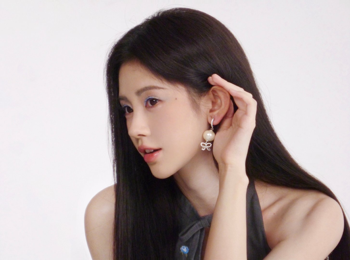 鞠婧祎阿黛 🍊💙鞠婧祎来战 🌅你如晨曦，温柔唤醒我的梦。​​​