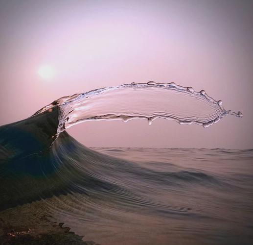 时光一去
              不回头！
一晃就老了，时光这东西，越品越有