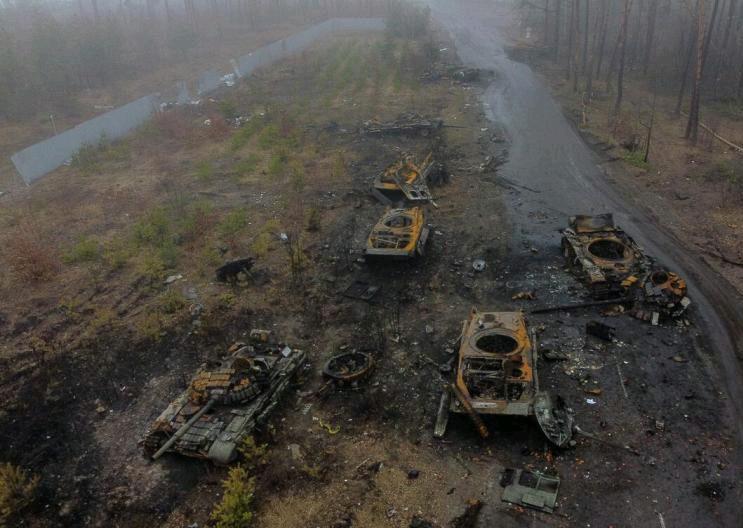 俄罗斯出台新规，成年外籍男性在申请长期居留许可时，可能必须同意在俄军事单位等至少