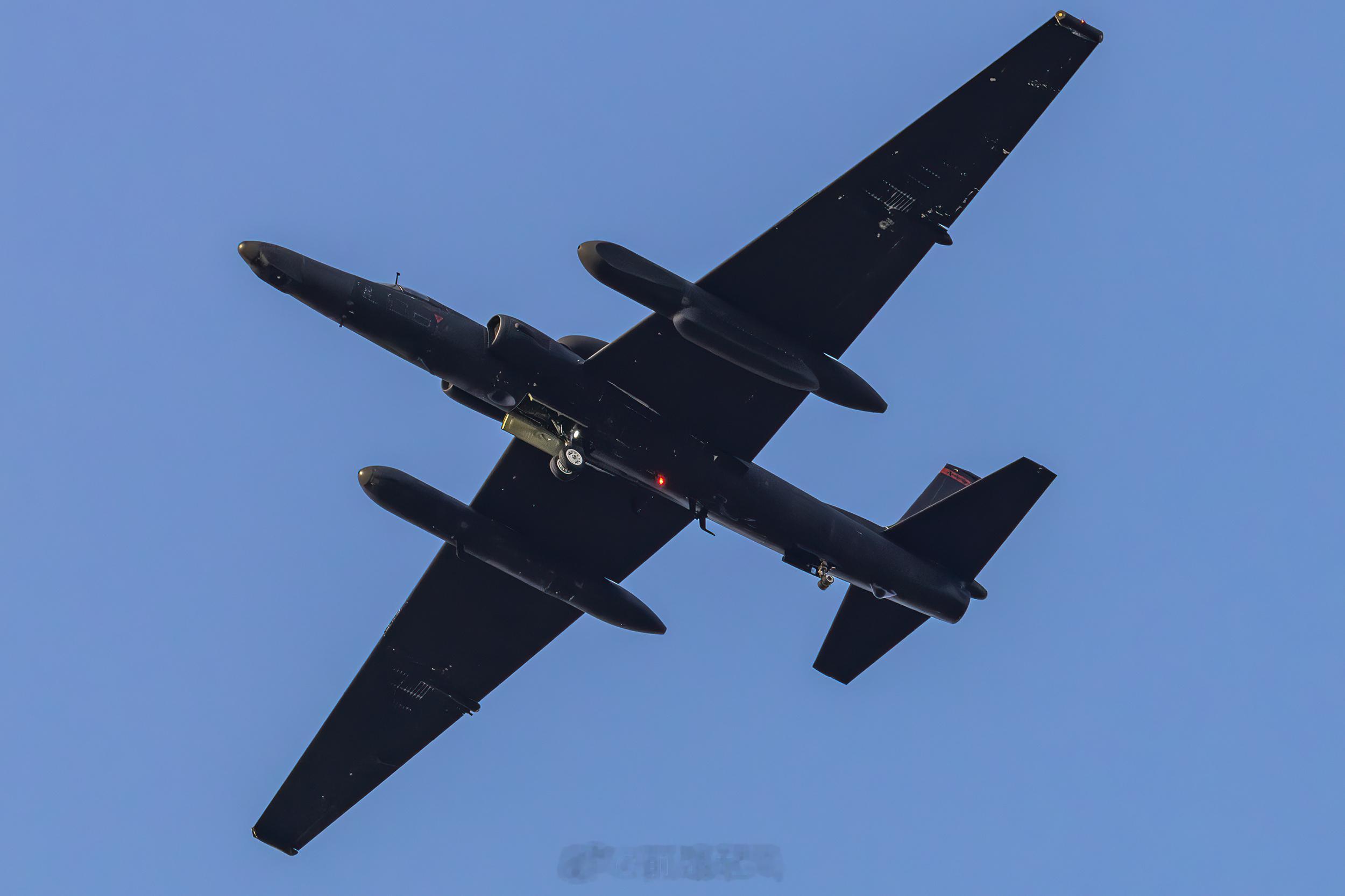 更新一组U-2S高空侦察机组图，明年估计就看不见了，高清无水印图片请在V+群内保