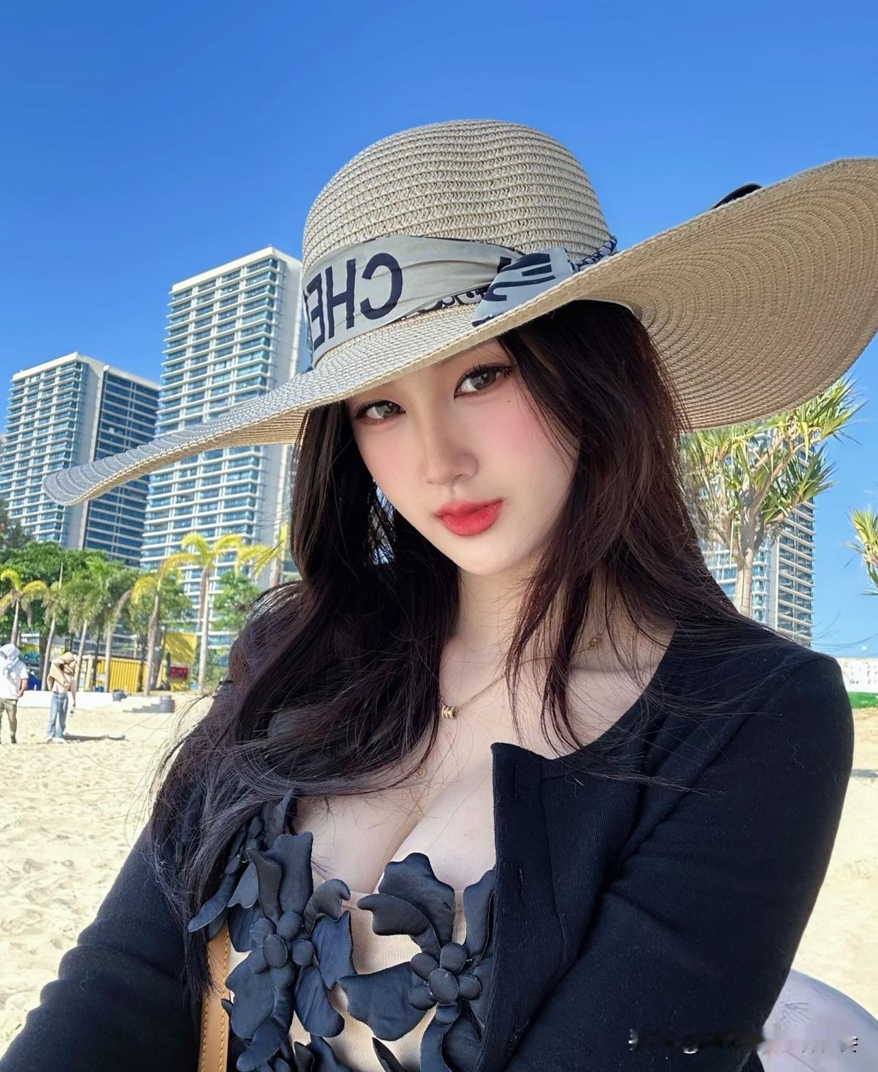 椰岛的夏天上联：清清楚楚不清楚，求下联？ 哪些包包潮味个性十足? 一起分享快乐和