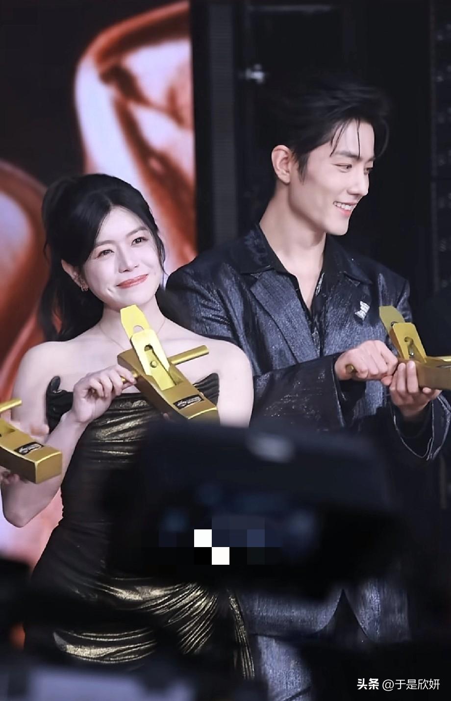 热搜预定！肖战陈妍希同框引热议，网友：这才是内娱颜值该有的样子！
电视剧品质盛典