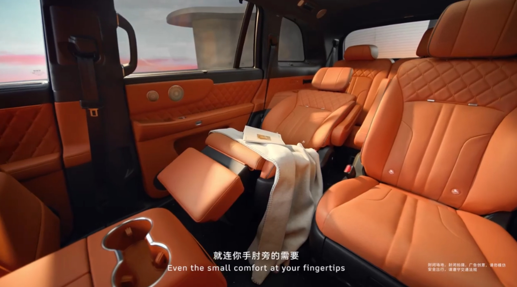 魏牌V9X 是你喜欢的车子吗？规格：5299*2025*1825mm，轴距315