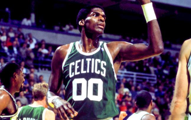 3月16日讯 近日，NBA名宿罗伯特·帕里什接受了SiriusXM NBA电台的