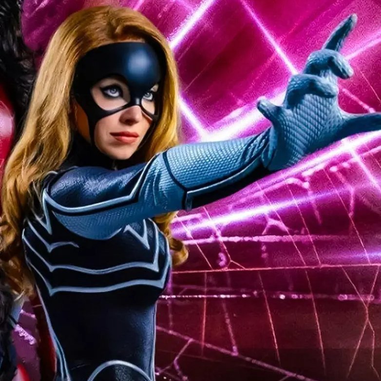 悉尼妹出演#蜘蛛夫人#获得了75万美元的片酬，她之所以参演此片存粹只是为了说服索