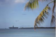 气氛彻底变了！特朗普政府几乎是把底牌掀在了桌上，逼着中国必须接招。五艘航母，没错