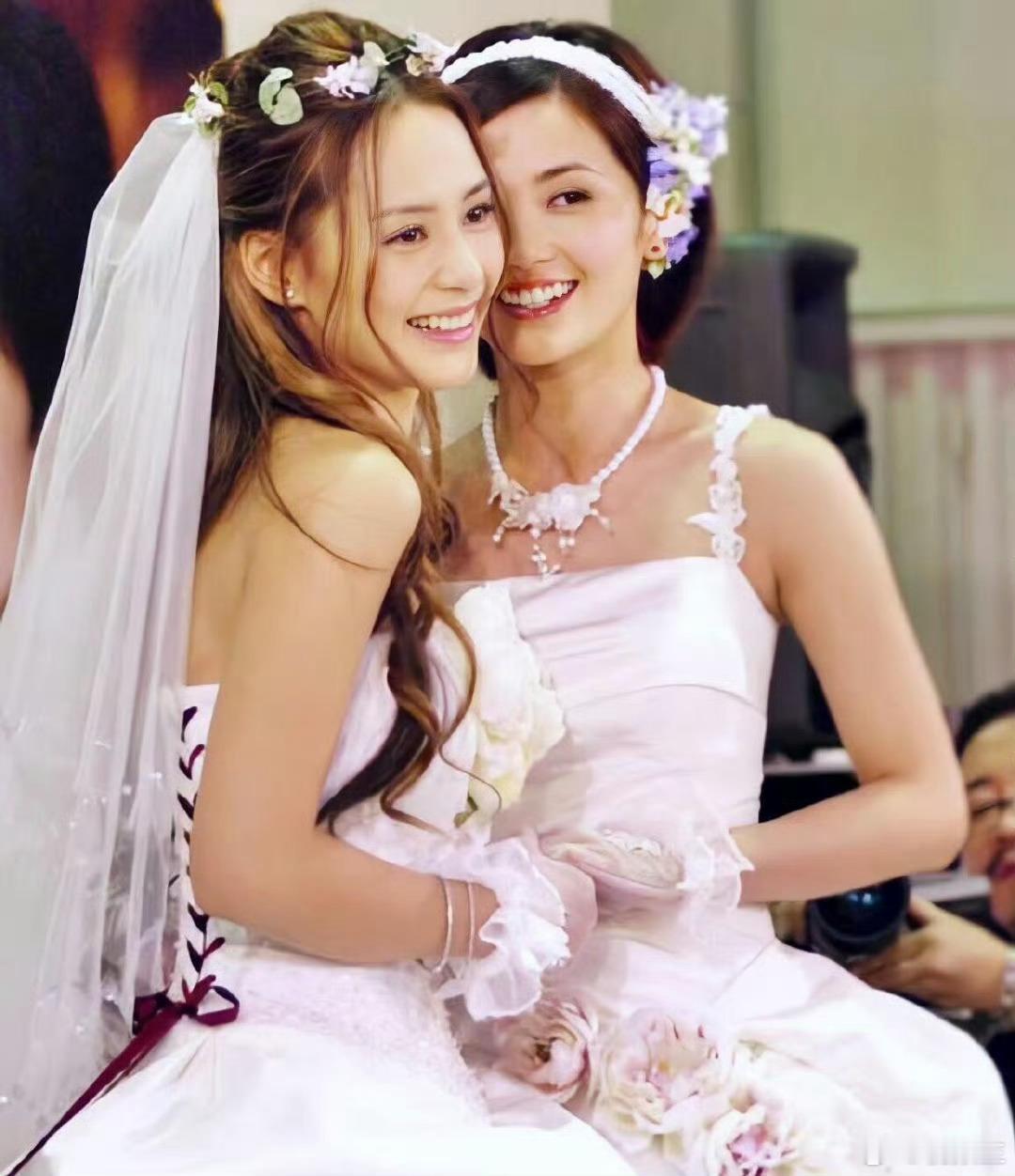 Twins一生一世的情谊，真的好戳心💛钟欣潼暖心发文，字字都是真心祝福见证你一