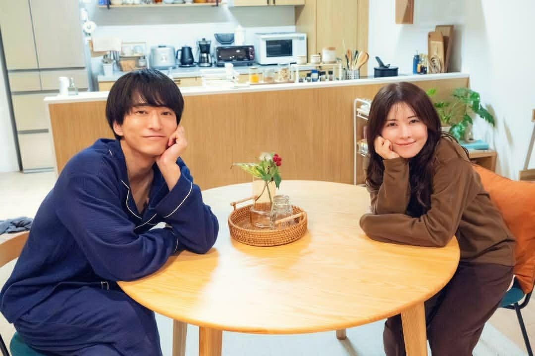 日娱新闻宫泽艾玛 日剧《不生孩子的女人就不行吗？DINKs的十月怀胎》ins宫泽
