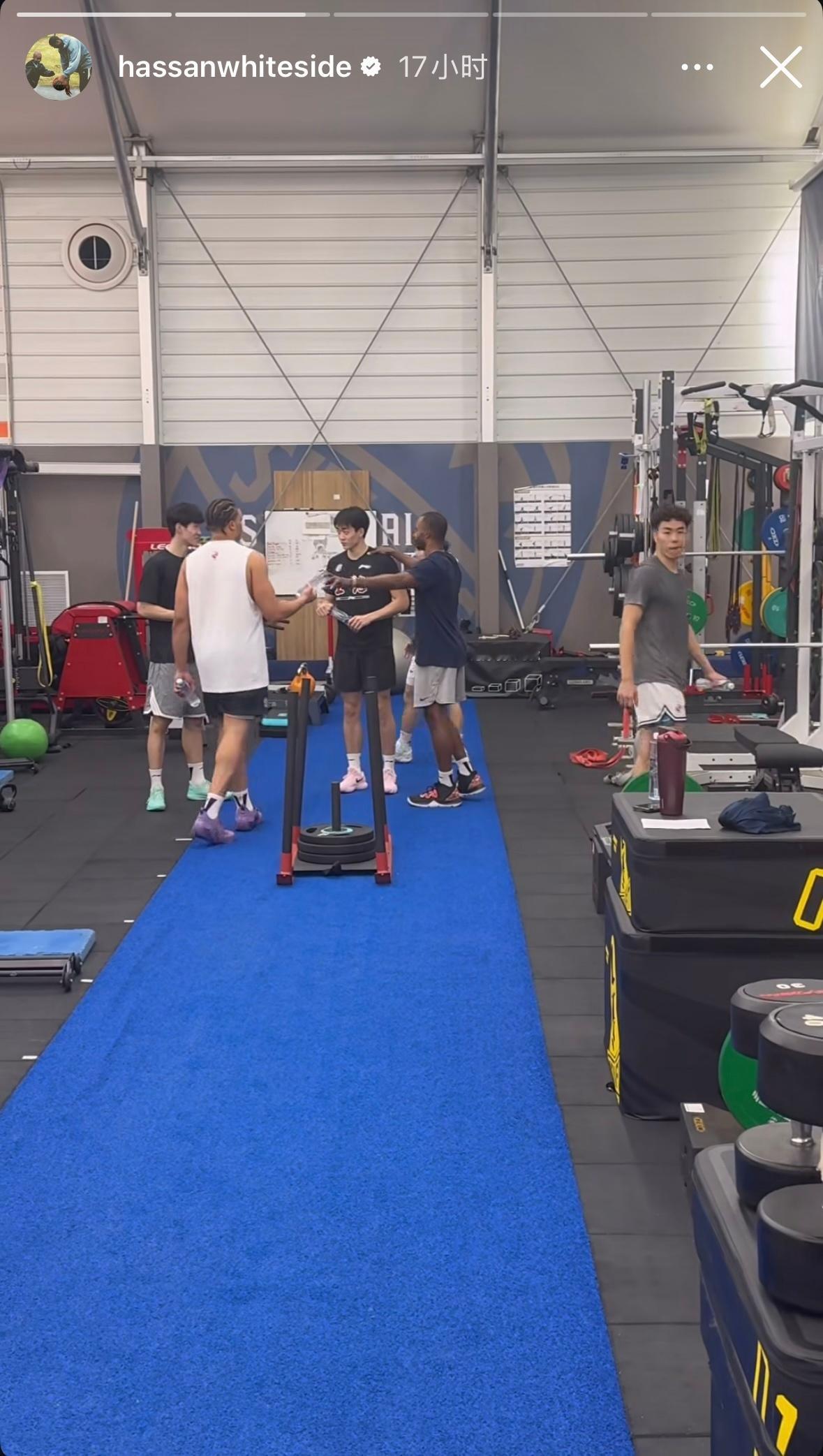 上海男篮今天出发前往青岛，参加明天的新赛季CBA联赛的体测（终于要开始了）