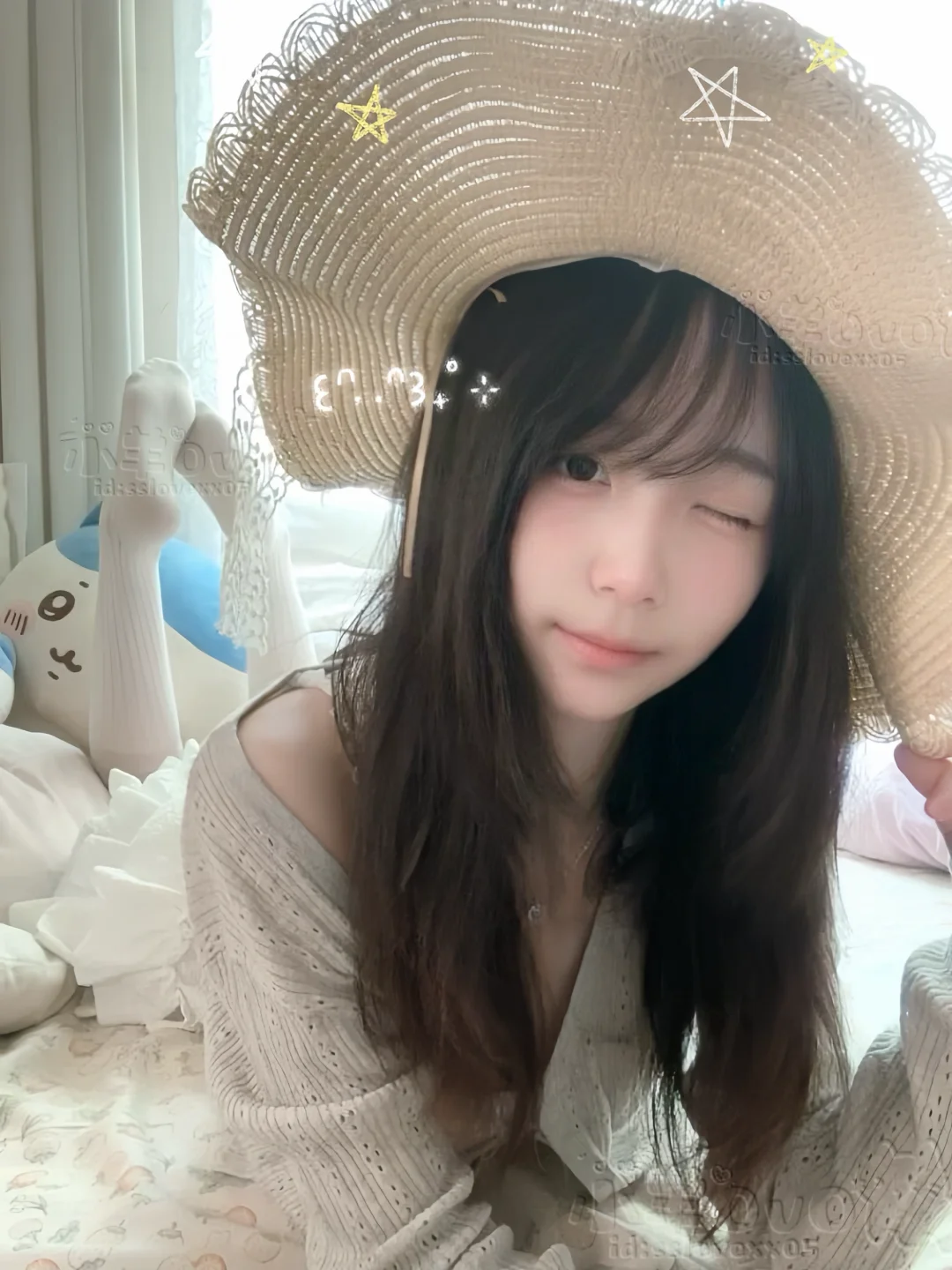 泥嚎这里是萌妹子( ̀⌄ ́)
