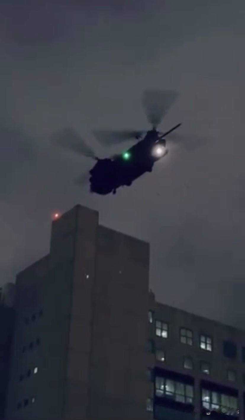 【重发】🔴🇺🇸🇻🇪以下是2026年1月3日美国抓捕马杜罗的行动细节
消