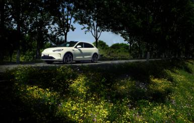 5天的五一假期我3天都是开着问界新M5 Ultra去山区跑山+看风景，去了密云水