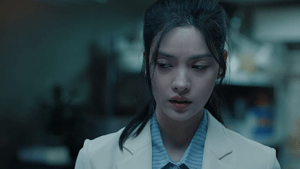 女友冒雨送鱼男友礼送泡面古有王宝钏挖野菜，今有林小云送酸菜鱼，史诗级恋爱脑，看得